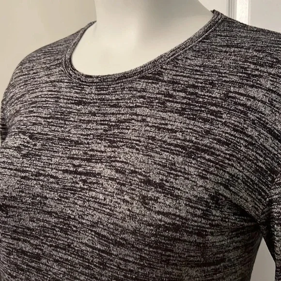 Wilfred Free Stretchy dress L  EUC - Picture 3 of 6